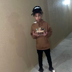 Meet your Posher, Santana